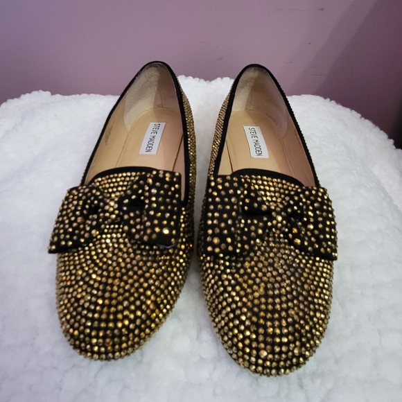 Steve Madden Flat Shoe - Picture 3 of 6